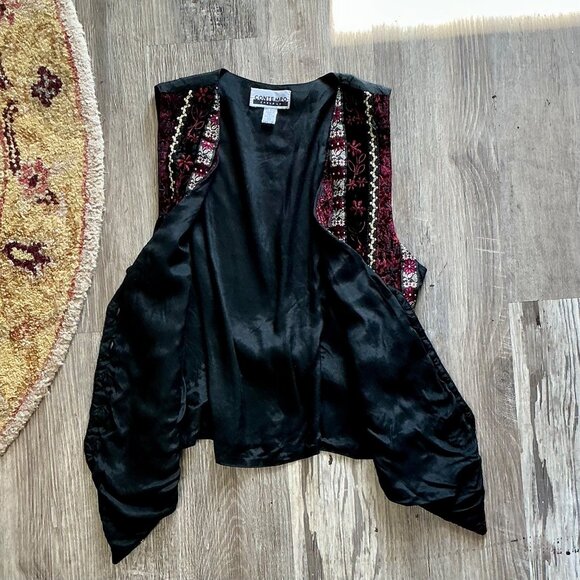 SOLD Vintage 1990s Velvet + Metallic Patterned Whimsigoth Tie Back Vest - Picture 11 of 13